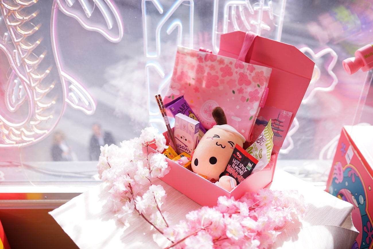 đžBox Surprise : Laisse-toi Surprendre par nos SĂ©lections Kawaii !đž