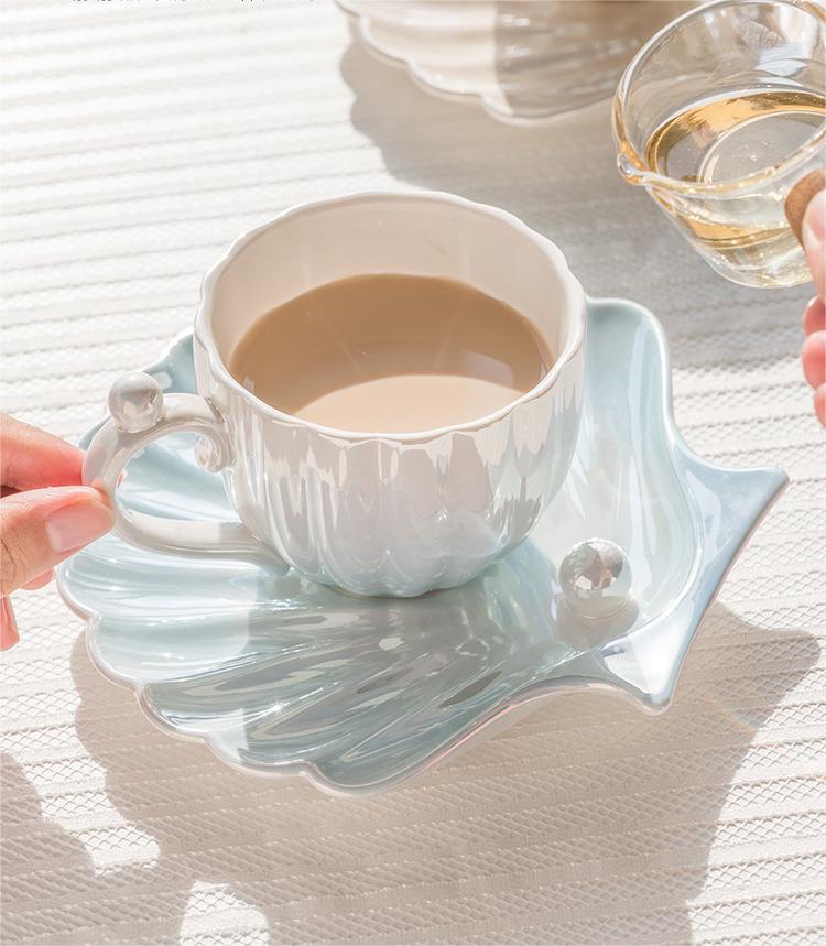 Tasse avec Soucoupe Coquillage - Bleu Nacré