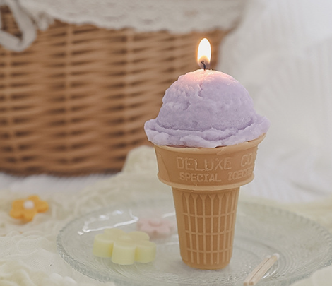 Bougie Glace  violet Taro
