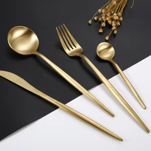 Cuillère à dessert Dorée