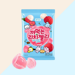 Bonbons en gelée BT21 BTS, des confiseries kawaii inspirées des personnages emblématiques de l’univers K-pop BTS. Ces bonbons coréens originaux sont parfaits pour les fans de BTS, les amateurs de snacks asiatiques et de gourmandises japonaises et coréennes. Une idée cadeau originale pour tous les passionnés de K-pop et de l’univers BT21.