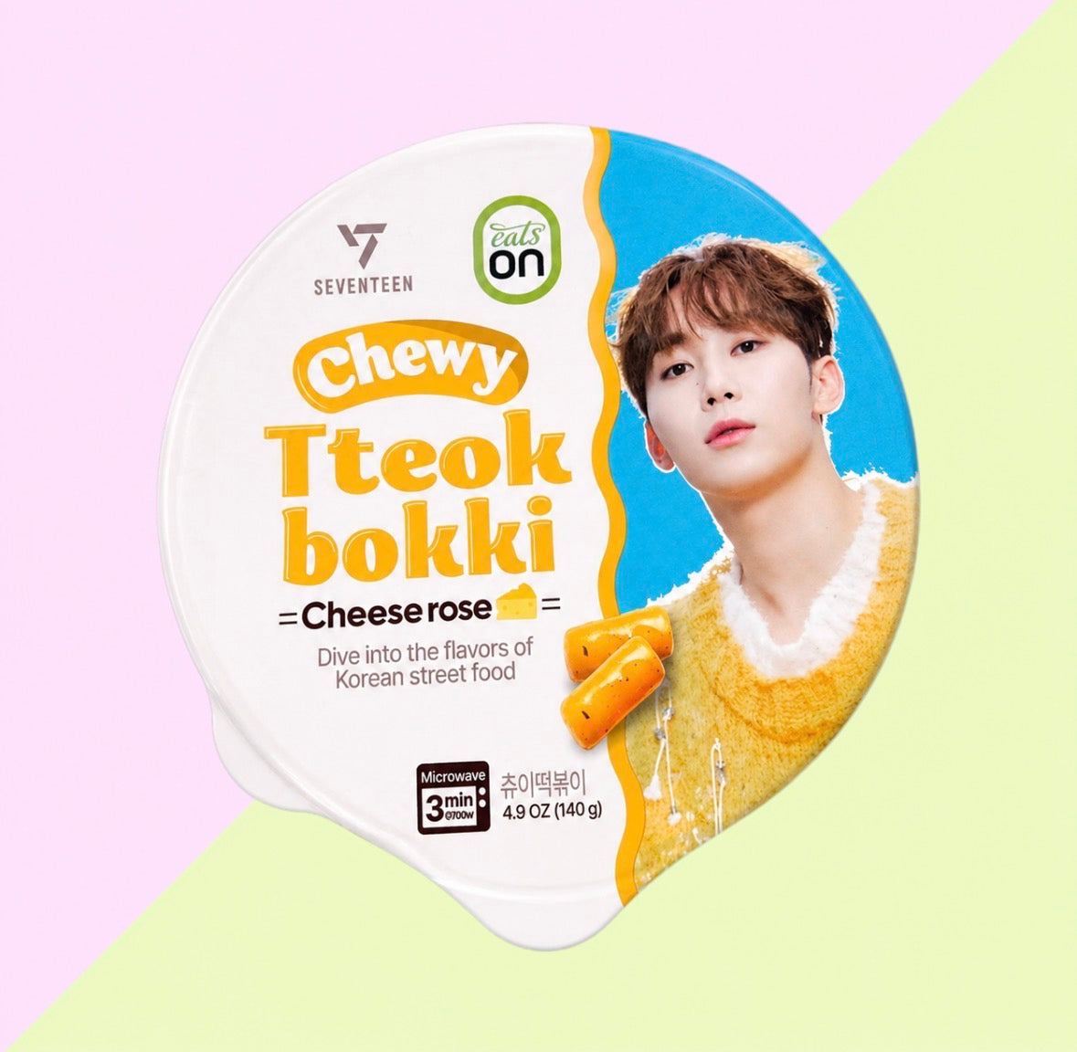 Tteokbokki K-pop SEVENTEEN, une délicieuse spécialité coréenne à base de gâteaux de riz moelleux, idéale pour découvrir les saveurs emblématiques de la street food coréenne. Parfait pour les fans de K-pop et du groupe SEVENTEEN, ce snack asiatique apporte une touche coréenne à vos pauses gourmandes. Une idée originale pour les amateurs de cuisine coréenne, de snacks tendance et de produits K-pop.
